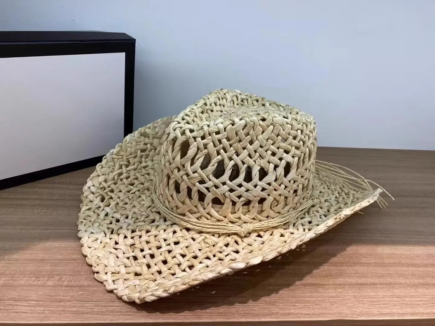 Unisex Straw Hat – Handcrafted Corn Skin Sun Hat for Men & Women